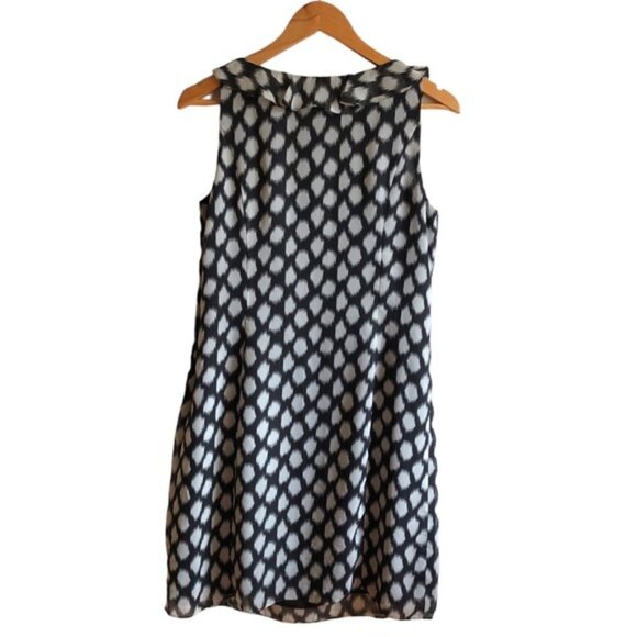 Adrianna Papell Sleeveless Ruffle Shift Dress Black White Geometric Size 10 - Picture 5 of 12